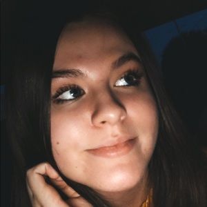 Meet your Posher, Riley